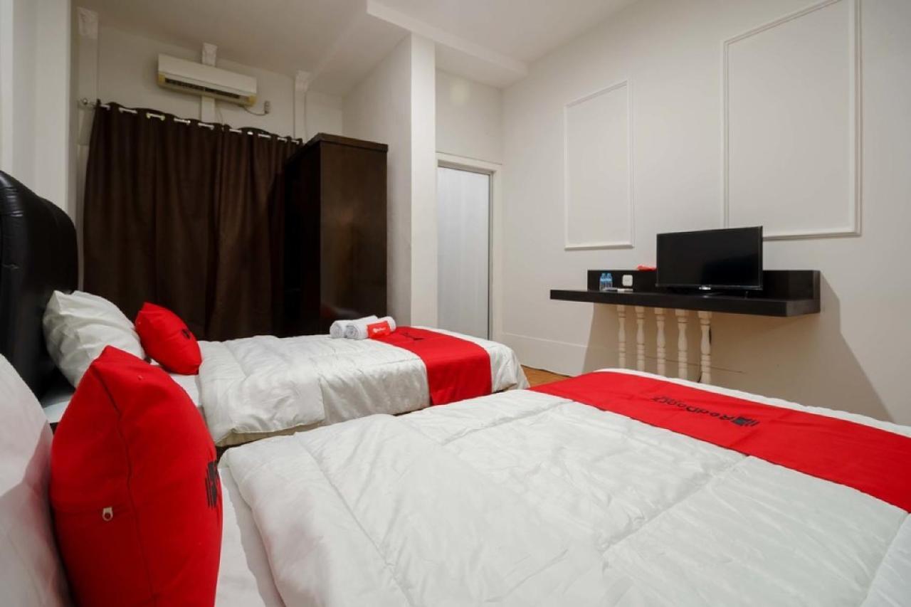 Reddoorz Syariah Near Suzuya Mall Banda Aceh 2 Geutieue Exterior photo