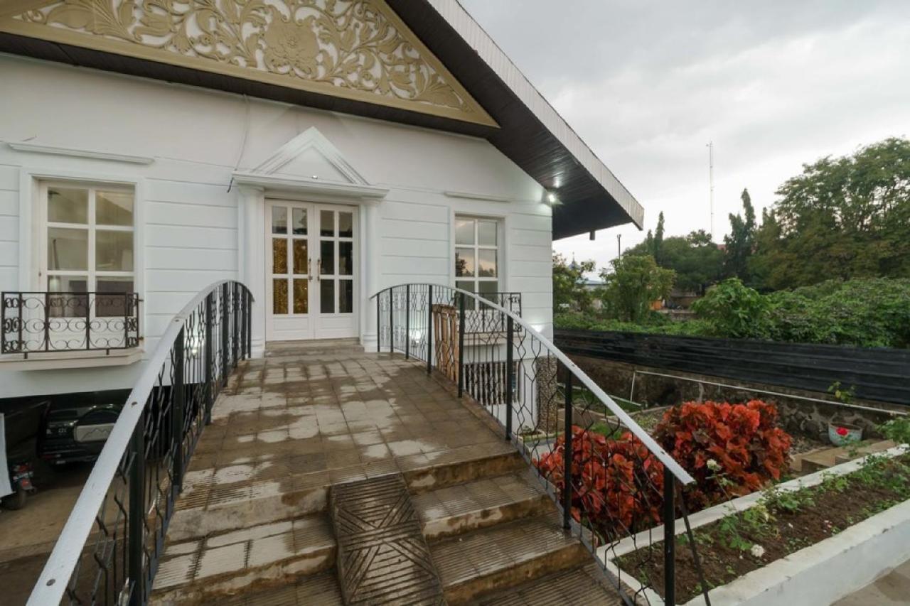 Reddoorz Syariah Near Suzuya Mall Banda Aceh 2 Geutieue Exterior photo